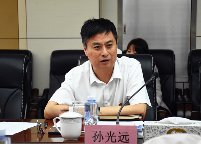 DSC_6453_孫光遠在第二次讀書班講話.jpg DSC_6453_孫光遠在第二次讀書班講話.jpg